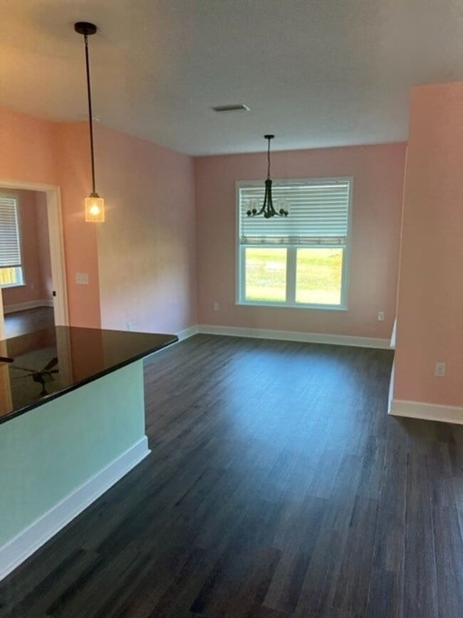 Photo - Beautiful Custom Home in Alachua's Savannah Station