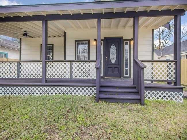 Photo - 5108 Clay St