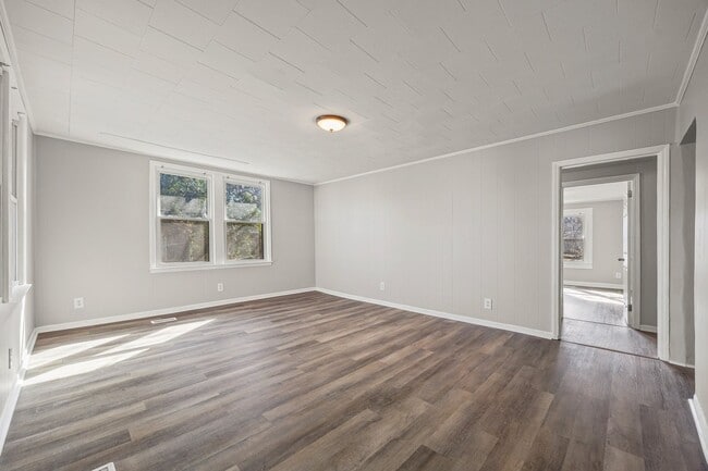 Photo - Freshly painted 3-bed, 2-bath home in the firestone are of Gastonia!