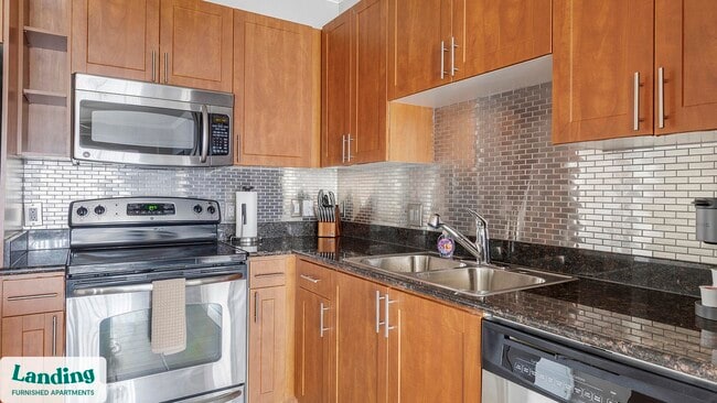 Photo - 17811 Vail St Unidad 10108