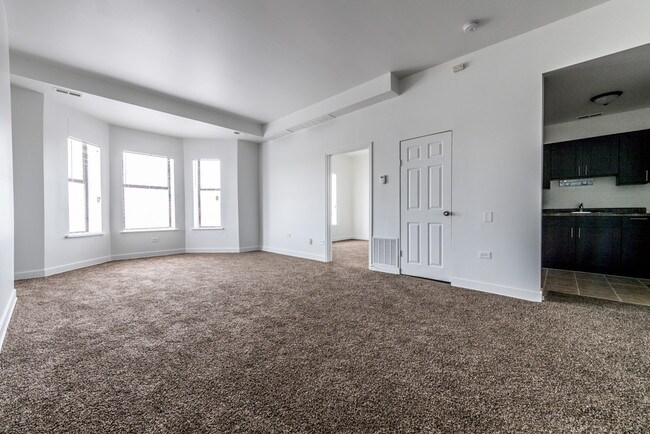 Photo - 9001 S Commercial Ave