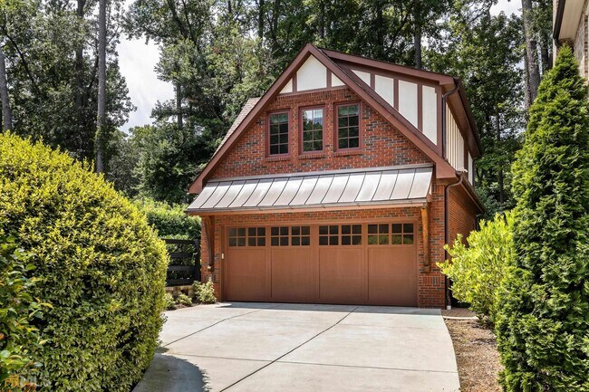 Photo - 3312 W Shadowlawn Ave NE