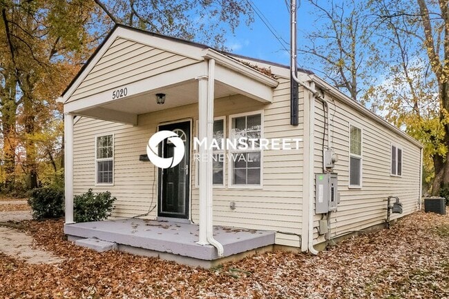 3 Bedroom Pet-Friendly Home in LOUISVILLE, KY with Main Street Renewal