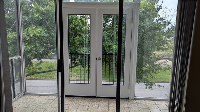 Photo - 2400 N Braeswood Blvd Unit 326