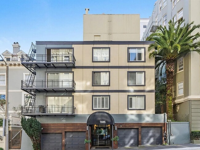 Building Photo - 1885 Jackson St Unit 301