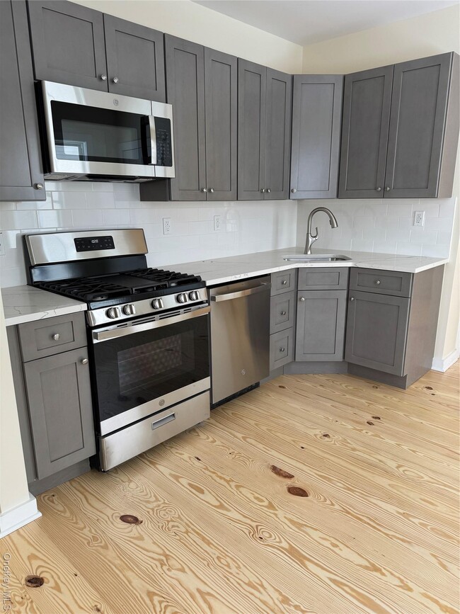 Photo - 14 Orchard St Unit 1