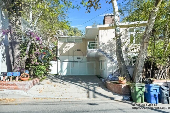 Photo - 2122 N Beverly Glen Blvd