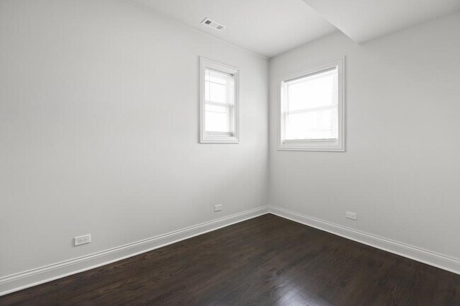Photo - 1 bedroom in Chicago IL 60618 Unit 2R