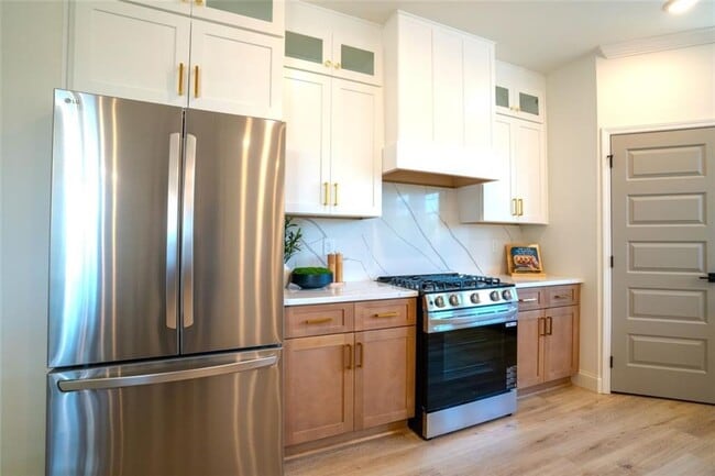 Photo - 1365 Oak Dr