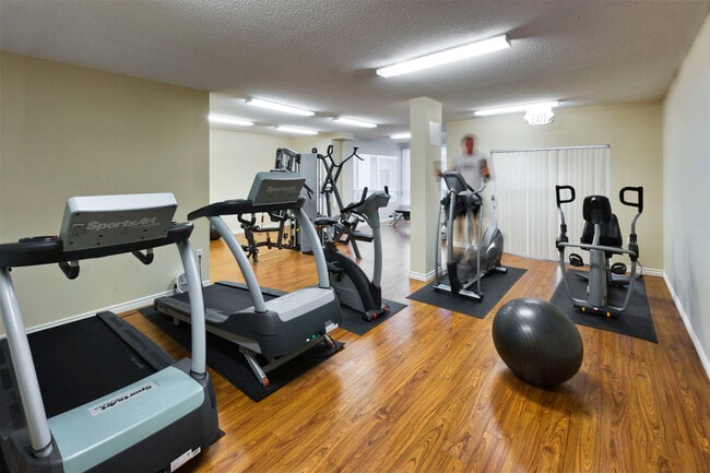 Photo - Revo on King St