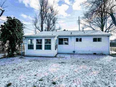 Photo - Unique 2 bedroom, 1 bathroom house!