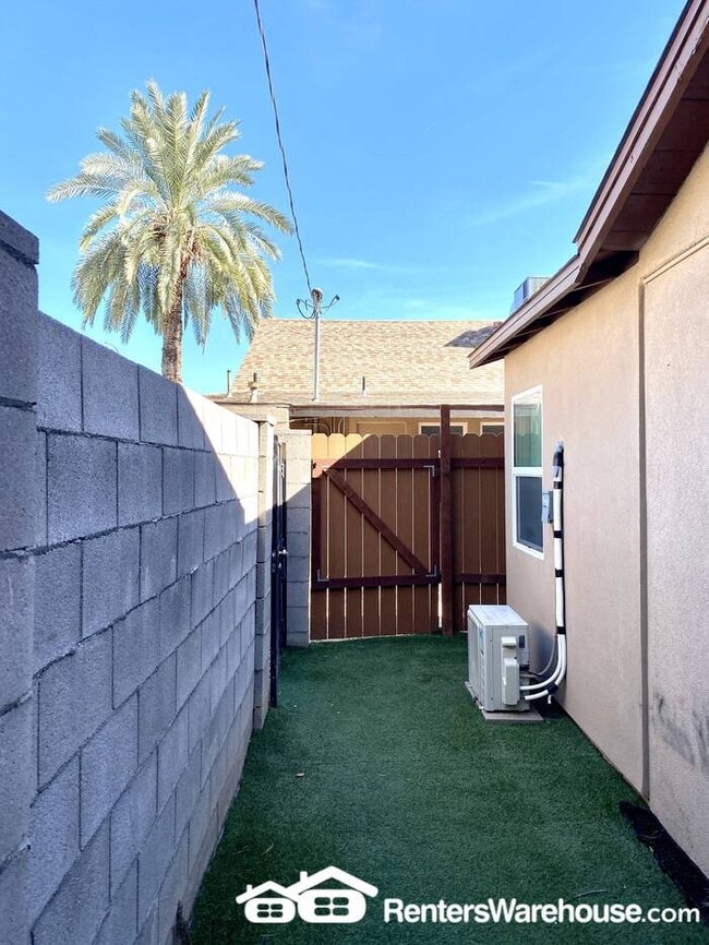 Photo - 1 Bed 1 Bath in Idylwilde District of Phoenix
