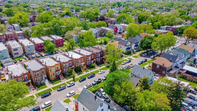 Photo - 5025 W Huron St