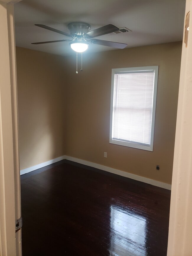 Segundo dormitorio - 912 Chickasaw Trail