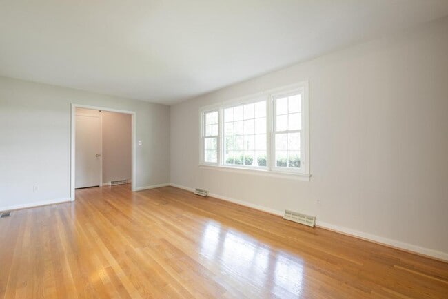 Photo - 2801 Pennington Rd
