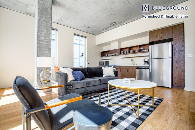 Photo - 11011 NE 9th St Unidad FL4-ID124