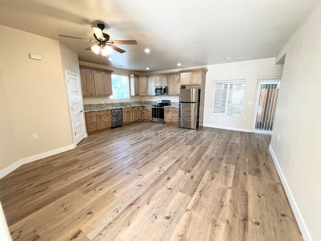 Photo - 1396 Rincon Dr