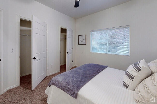 2BR, 2BA - 920SF - Bedroom 1