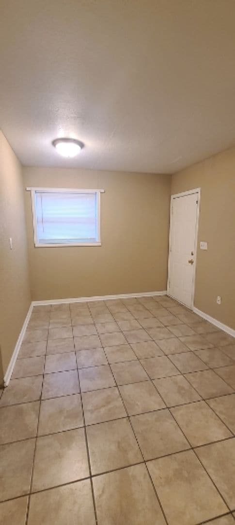 Photo - Charming 2 bedroom single family home near Lincoln Park