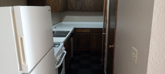 Photo - 902 Cynthia St Unit 37