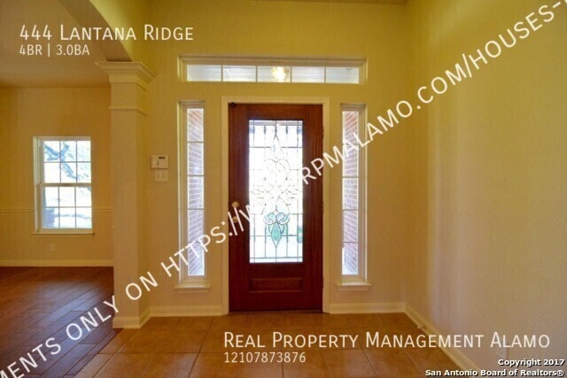 Photo - 444 Lantana Ridge