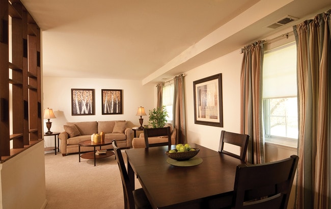 Photo - Kings Mill Apartments and Townhomes