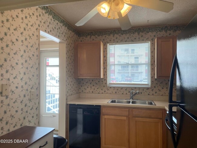 Photo - 2801 N Halifax Ave Unit 146