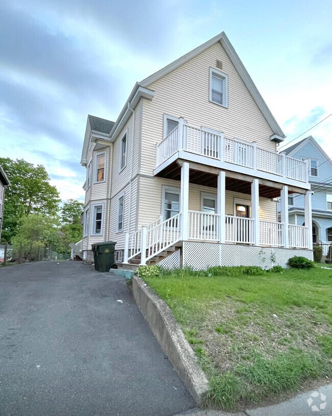 Building Photo - 58 Colman St Rental