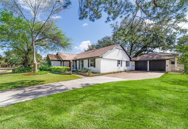 Photo - 5347 Rutherglenn Dr