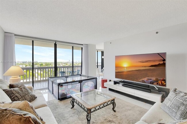 Photo - 2000 Island Blvd Unit 808