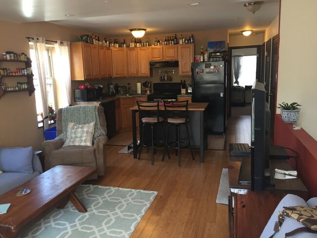 Photo - 724 S 20th St Unit 3rd FL