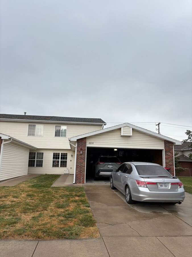 Photo - 2210 W Todd Ln