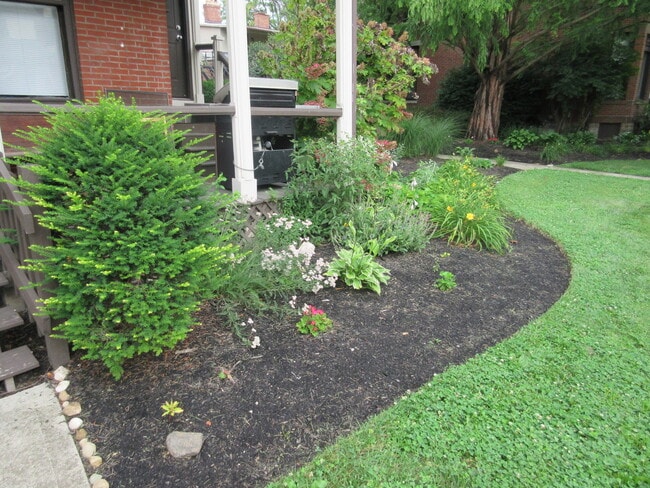 Photo - 877 Dennison Ave Unit A