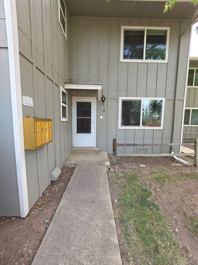 Photo - 3515 Hayden Pl Unidad 3