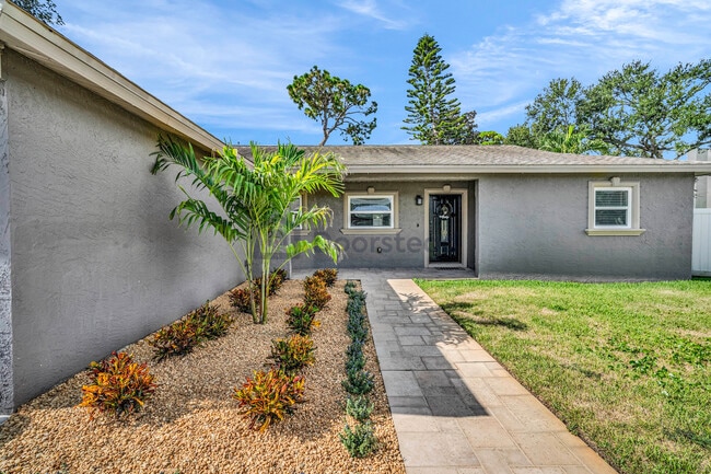 Photo - 7892 Sundown Dr