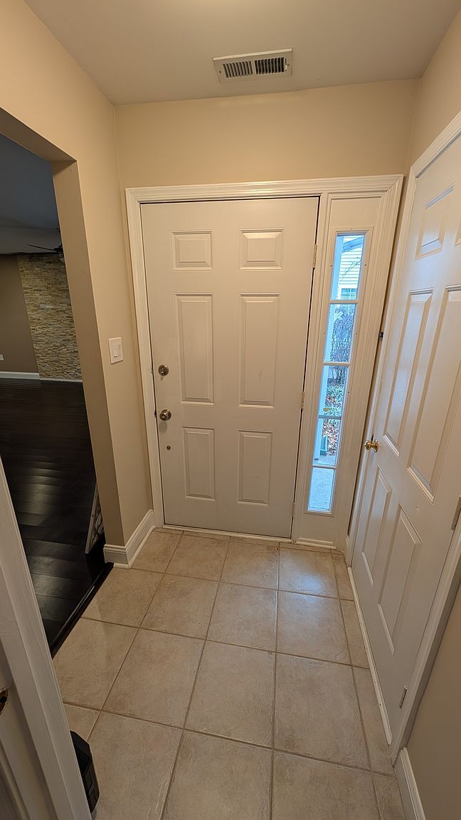 Photo - 228 Birch Hollow Dr