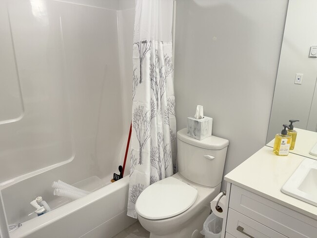 Photo - 660 Beach Rd