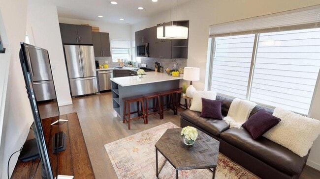 2008 NW 59th St
