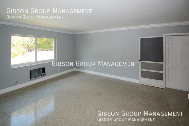 Photo - 806 NE 16th St Unidad 6