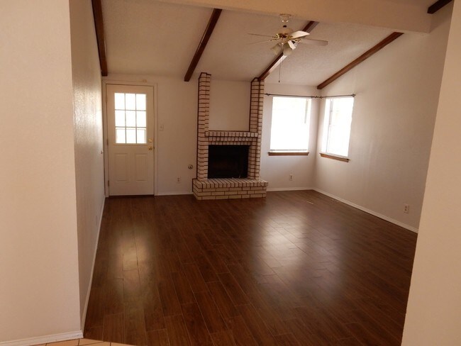 Photo - 866 Nita Fay Dr