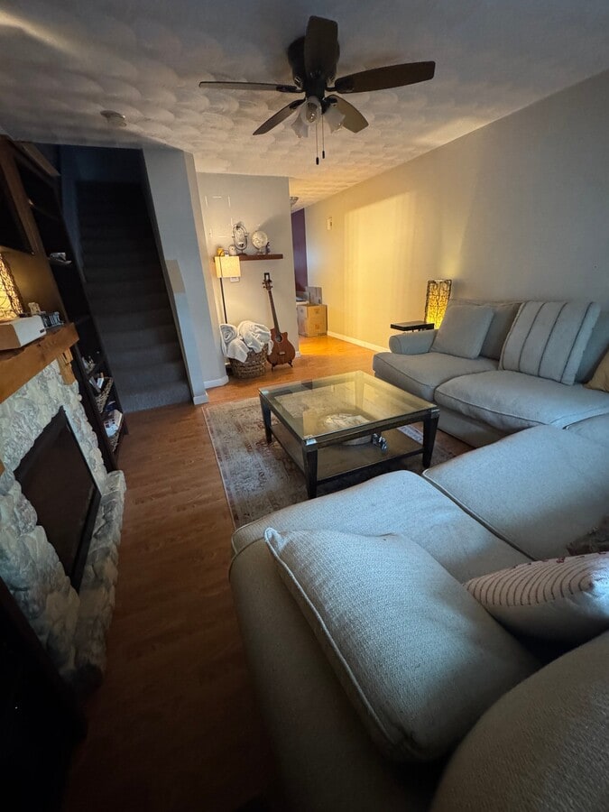 Photo - 327 Lockwood St Unit 2-B