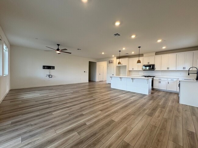 Photo - Beautiful Single Story in Lincoln! 4 Bedro...