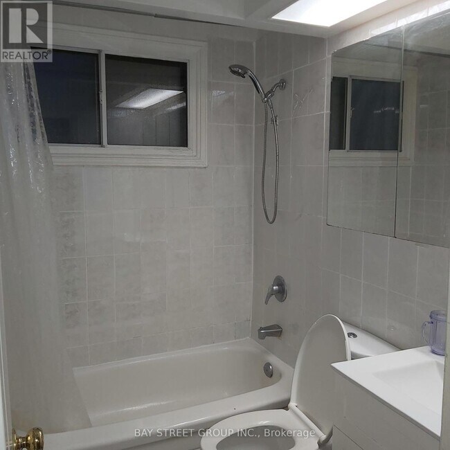 Photo - 211 Beechy Dr
