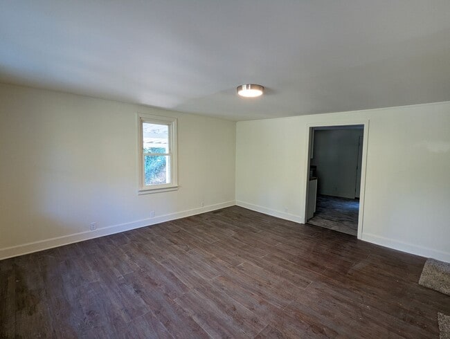 Photo - 2 Bedroom Red Bank House