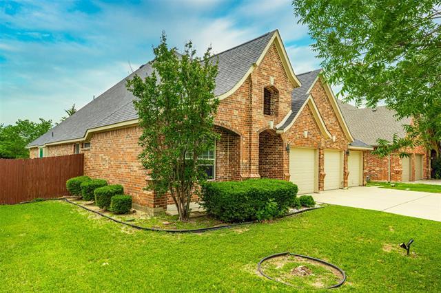Photo - 2504 Maple Stream Dr