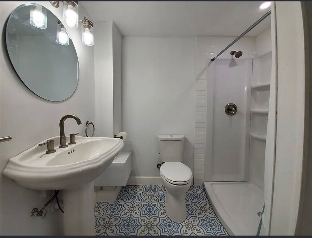 Photo - 25 Cary Ave Unidad B