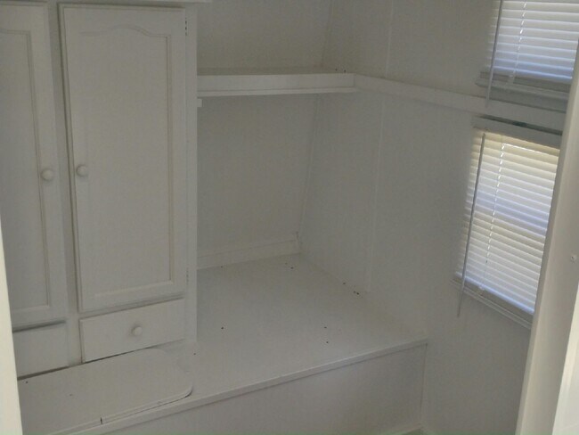 Photo - 925 Ponce De Leon Blvd