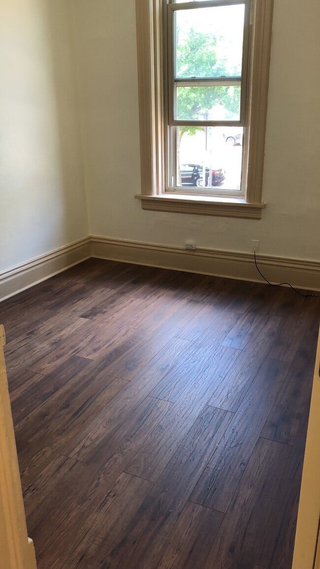 Dormitorio 2 - 207 W Gorham St Unidad E