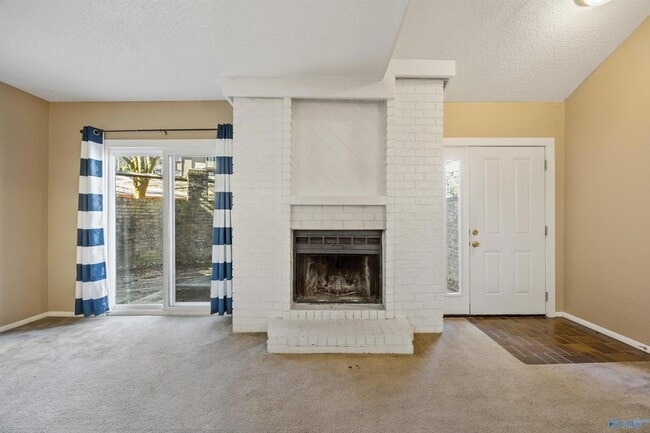 1320 Julia St NW