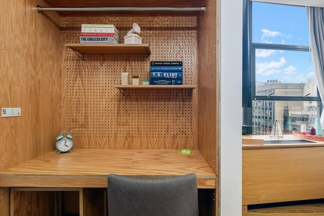 Photo - 120 Wall St Unit ID1019828P